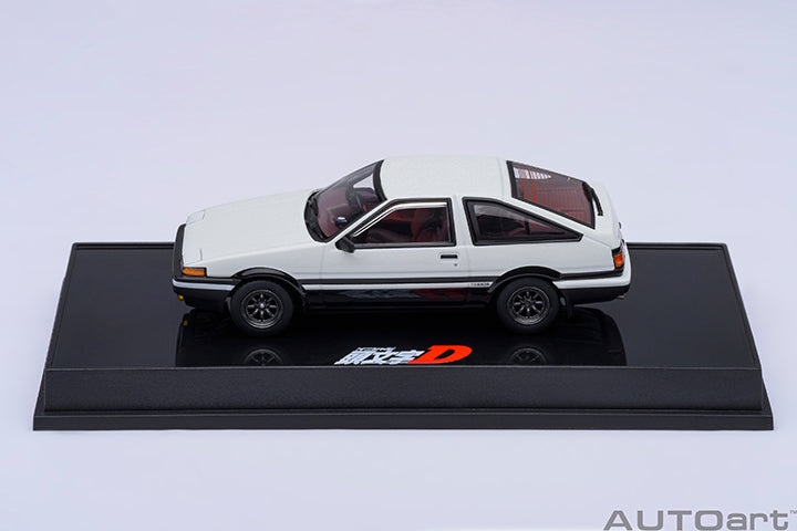 AUTOart 1/64 Toyota Sprinter Trueno (AE86) 