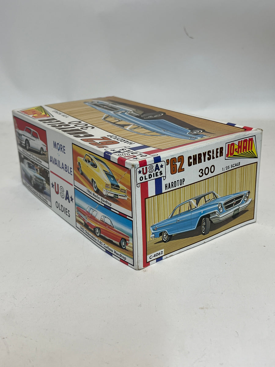 Jo-Han 1/25 Jo-Han '62 Chrysler Open Box C4062 – Burbank's House