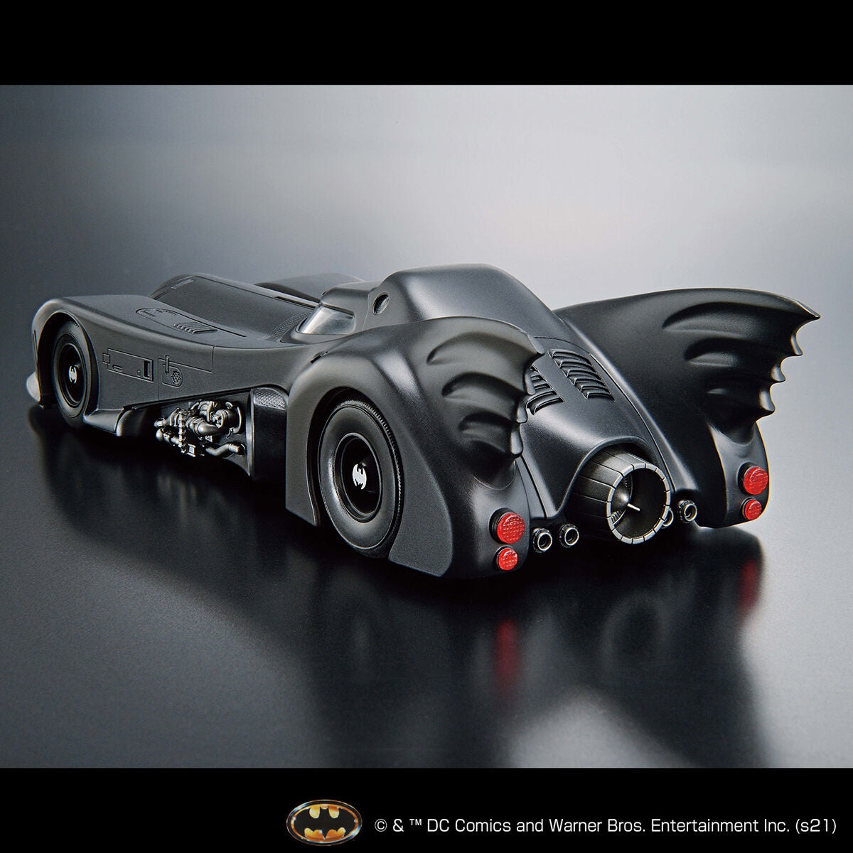 Bandai 1/35 Batman 1989 Batmobile 5062185' – Burbank's House of