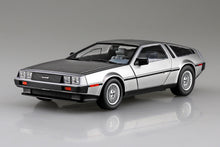 Load image into Gallery viewer, Aoshima 1/24 1982 DeLorean DMC-12 06435 NEW TOOLING COMING SOON