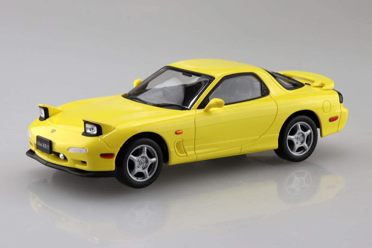 Aoshima Snap Kit 1/32 Mazda Efini RX-7 Montego Comp. Yellow Mica