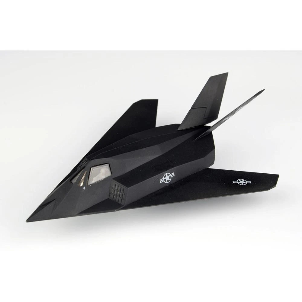 Platz 1/144 US F-117 Night Hawk Stealth FIghter (2 kits) AE144-15