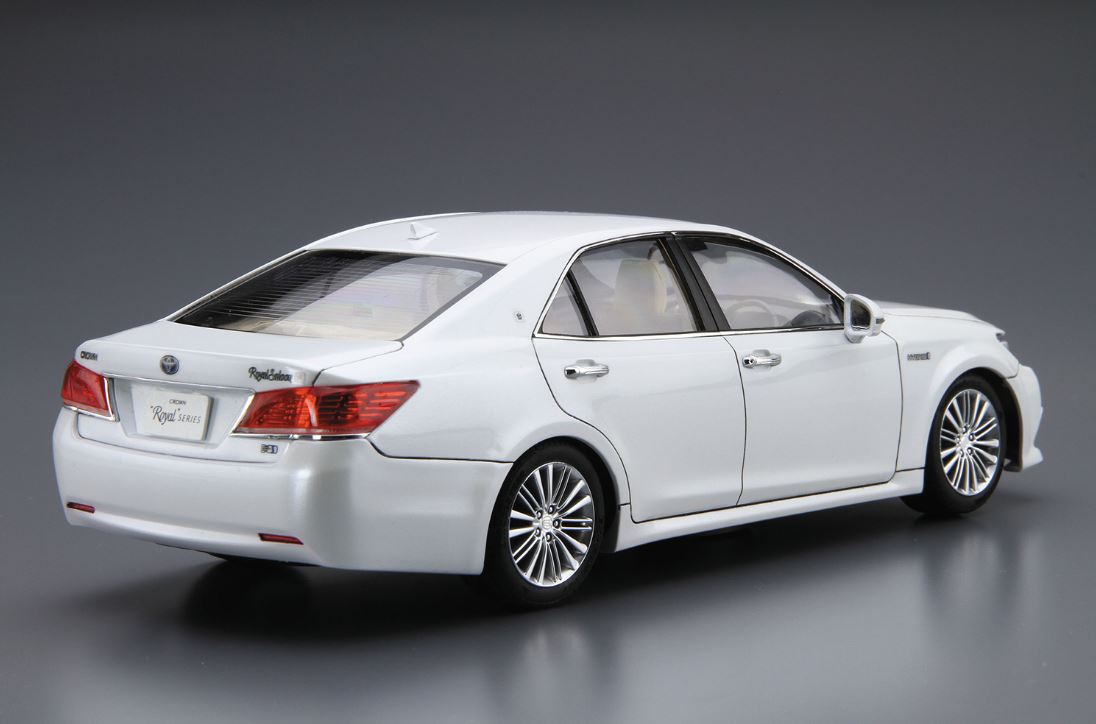 Aoshima 1/24 Toyota Crown Royal Saloon (21) 05080 – Burbank's