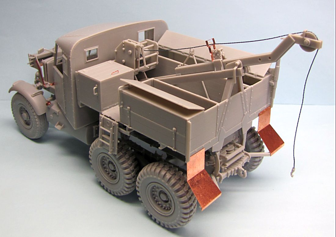Thunder Model 1/35 British Scammell Pioneer 35201 – Burbank's