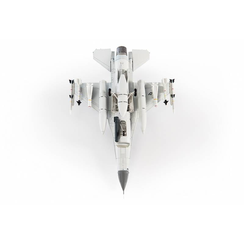 Calibre Wings 1/72 F-16D Viper Fighting Falcon CA721604