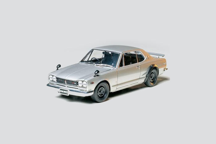 Tamiya 1/24 Nissan Skyline 2000 GT-R Hard Top 24194