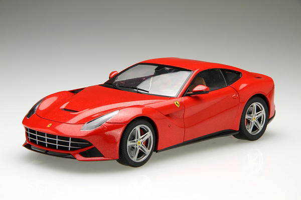 Fujimi 1/24 Ferrari F12 Berlinetta w/ Engine 125626 – Burbank's