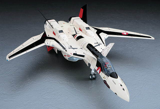Hasegawa 1/48 Macross Plus YF-19 MC01 – Burbank's House of Hobbies
