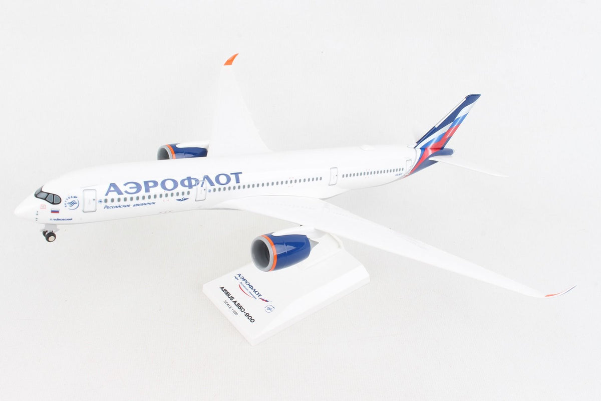 Skymarks 1/200 Aeroflot A350-900 Plastic Replica w/ Gear SKR1088