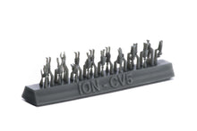 Load image into Gallery viewer, Ion Models 1/400 20th Cen. Civil Ship Passengers and Crew (85) CV400-001