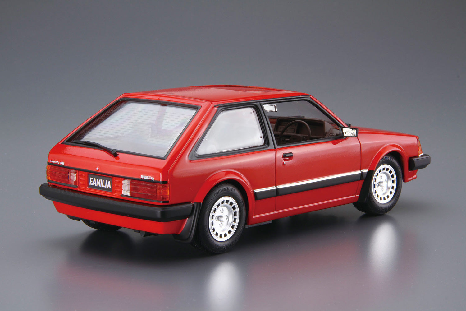 Aoshima 1/24 Mazda Familia XG 1980 #80 20102 – Burbank's House of