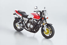 Load image into Gallery viewer, Aoshima 1/12 Honda NC31 CB400 Super Four 1992 w/ Custom Parts 06479