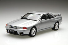 Load image into Gallery viewer, Fujimi 1/24 Nissan R32 GT-R V-spec II 1994 046570