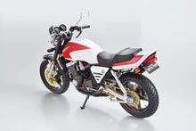 Load image into Gallery viewer, Aoshima 1/12 Honda NC31 CB400 Super Four 1992 w/ Custom Parts 06479