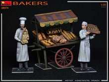 Load image into Gallery viewer, Miniart 1/35 Bakers 1930-40s 38074 SALE!