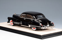 Load image into Gallery viewer, Stamp Models 1/43 1942 Cadillac Sixty Special Black STM42213