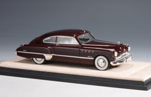 Load image into Gallery viewer, GLM 1/43 1949 Buick Roadmaster Sedanette Royal Maroon 493001