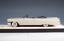 Load image into Gallery viewer, Stamp 1/43 1963 Cadillac Eldorado Biarritz Open roof Bahama Sand STM63005