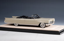 Load image into Gallery viewer, Stamp 1/43 1963 Cadillac Eldorado Biarritz Open roof Bahama Sand STM63005