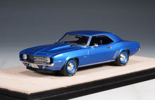 Load image into Gallery viewer, Stamp 1/43 1969 Chevrolet COPO Camaro ZL1 Le Mans Blue Metallic 691011