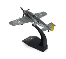 Load image into Gallery viewer, Diecast Warbirds 1/72 German Focke Wulf 190A-8 FS043A