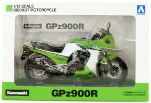 gpz900r タンク　 グリーン/ホワイト Aoshima 1/12 Kawasaki GPz900R Ninja Green/White Pre Built 109205
