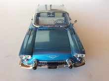 Load image into Gallery viewer, Franklin Mint 1/24 1957 Cadillac Brougham B11D028
