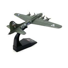 Load image into Gallery viewer, Diecast Warbirds 1/144 Boeing B-17F Flying Fortress FS017B
