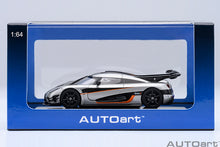 Load image into Gallery viewer, AUTOart 1/64 Koenigsegg ONE:1 (Moon Grey/ Carbon Fiber) 20042