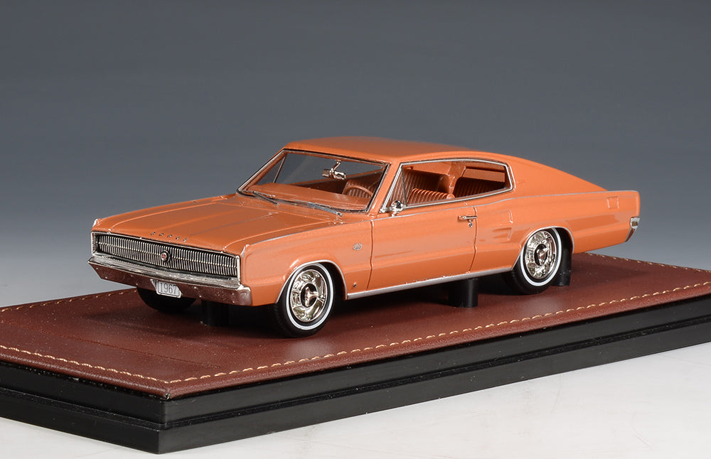 G*e様 91b GLM 1/43 1967 Dodge Charger Turbine Bronze Metallic GLM190902