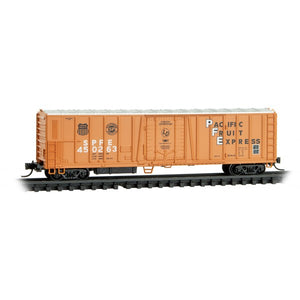 Micro-Trains MTL Southern Pacific Fruit Express 50' Boxcar Rd# 450263 081 00 050