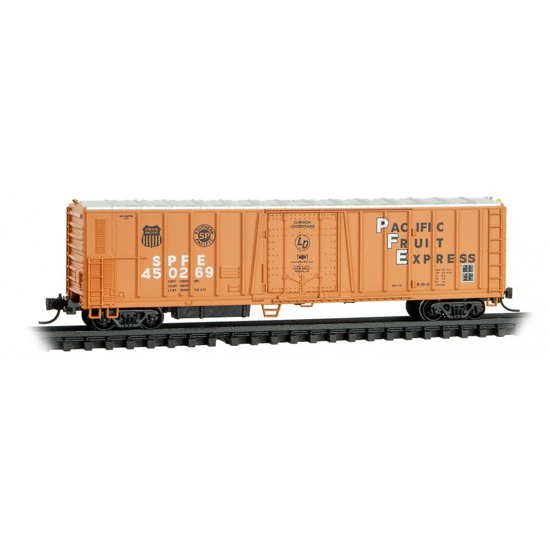 Micro-Trains MTL Southern Pacific Fruit Express 50' Boxcar Rd# 450263 081 00 051