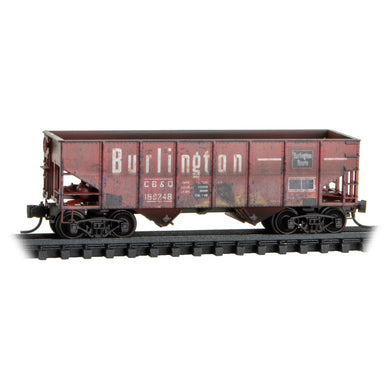 Micro-Trains N CB&Q 33' Rib Side 2-Bay Hoppers Weathered 2-Pack 983 05 089