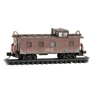 Micro-Trains N ATSF Caboose 36' Riveted Steel Cabooses Weathered 3-Pack 983 02 259