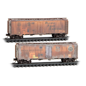 Micro-Trains MTL N PFE 40' Steel Ice Reefers Weathered 2-Pack 983