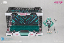Load image into Gallery viewer, SoSkill Hatsune Miku "Sing For The Future" Plastic Model Kit MIKU01'