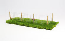 Load image into Gallery viewer, Matho Models 1/35 Meadow Fence Set 35601