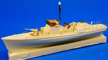 Load image into Gallery viewer, L&#39;Arsenal 1/350 US Navy 110&#39; subchaser SC-497 series 35017