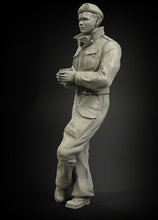 Load image into Gallery viewer, Panzer Art 1/35 British RAC Tank Driver NA / Italy FI35-046