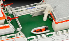 Load image into Gallery viewer, Revell 1/200 Search and Rescue Vessel "Hermann Marwede" 05812