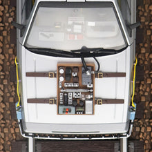 Load image into Gallery viewer, Aoshima 1/24 Back to the Future Part III DeLorean Railroad 06699