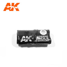 Load image into Gallery viewer, AK Interactive AK10048 Weathering Pencils for Modeling with Cloth Case (All 37 Colours)