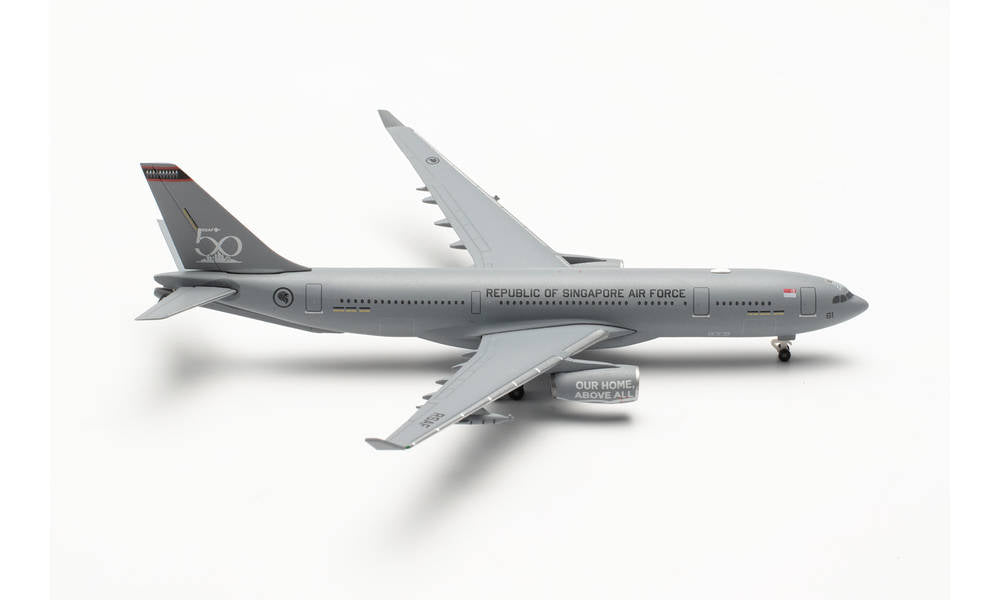 Herpa 1/500 REPUBLIC OF SINGAPORE AIR FORCE AIRBUS A330 MRTT 536745
