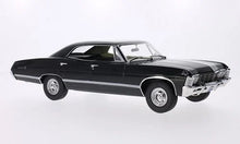 Load image into Gallery viewer, Model Car Group 1/18 1967 Chevrolet Impala Black MCG181006