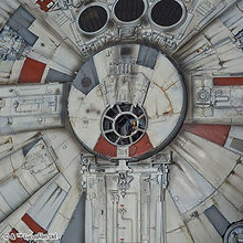 Load image into Gallery viewer, Bandai Star Wars 1/72 Perfect Grade Millennium Falcon 2375614