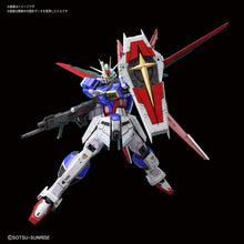 Load image into Gallery viewer, Bandai 1/144 RG #39 Force Impulse Gundam Spec II 5066289
