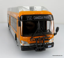 Load image into Gallery viewer, Iconic Replicas 1/64 NFI Xcelsior NX40 Transit LA Metro 64-0426