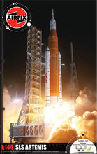Load image into Gallery viewer, Airfix GIft Set 1/144 NASA SLS Artemis-1 Rocket Gift Set A50202'