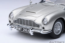 Load image into Gallery viewer, AUTOart 1/18 Aston Martin DB5 "Goldfinger" w/Weapons Silver 70296