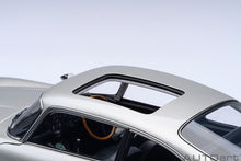 Load image into Gallery viewer, AUTOart 1/18 Aston Martin DB5 "Goldfinger" w/Weapons Silver 70296